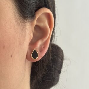 BRINCO GOTA COR PRETA