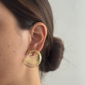 BRINCO CARACOL FOLHEADO