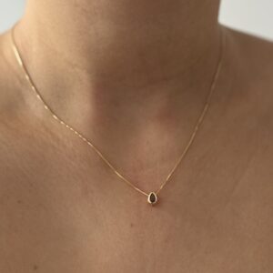 COLAR SEMIJOIA GOTA VINHO