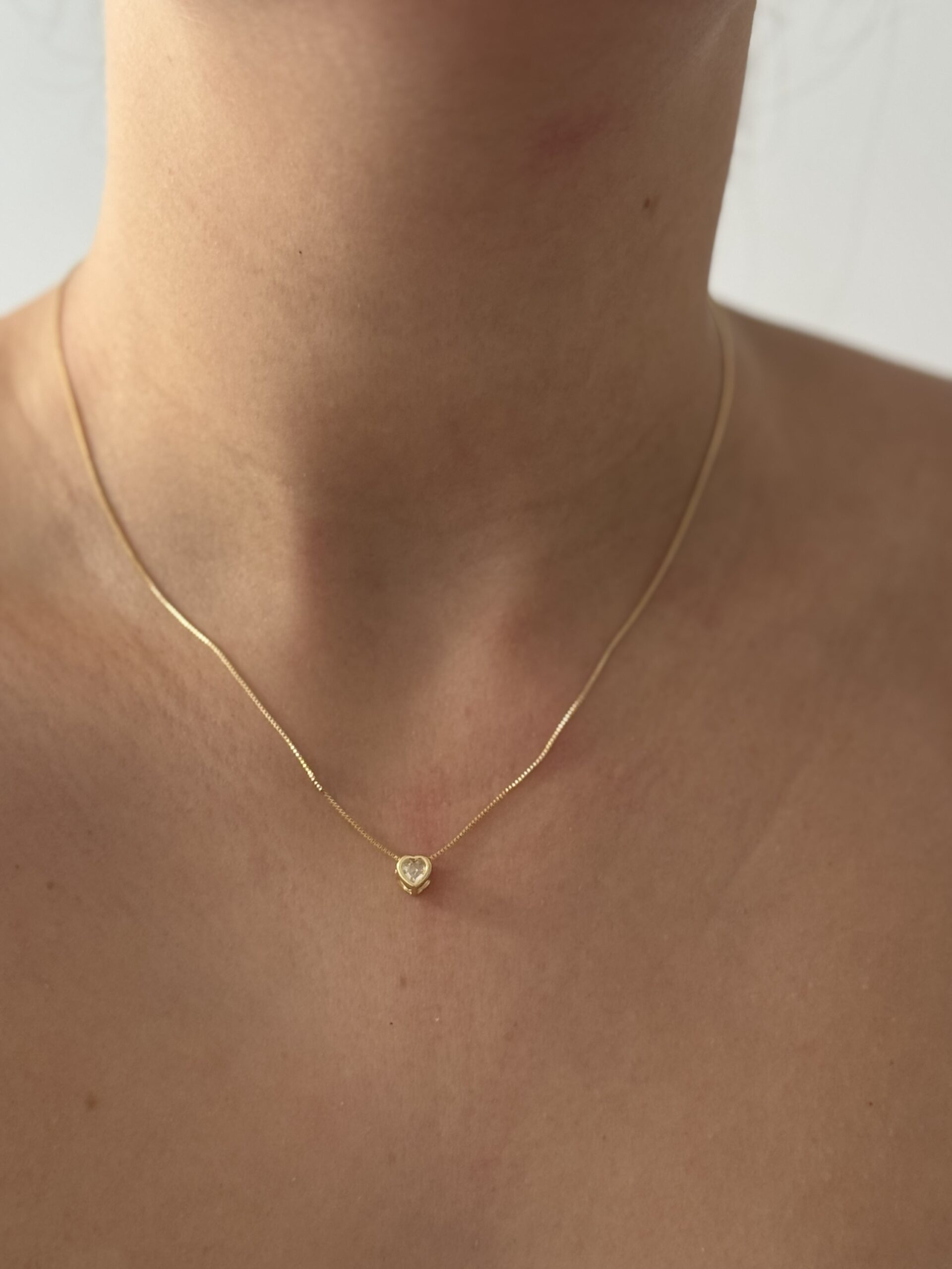 COLAR SEMIJOIA CORAÇÃO