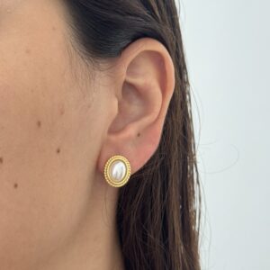 BRINCO PÉROLA SEMIJOIA