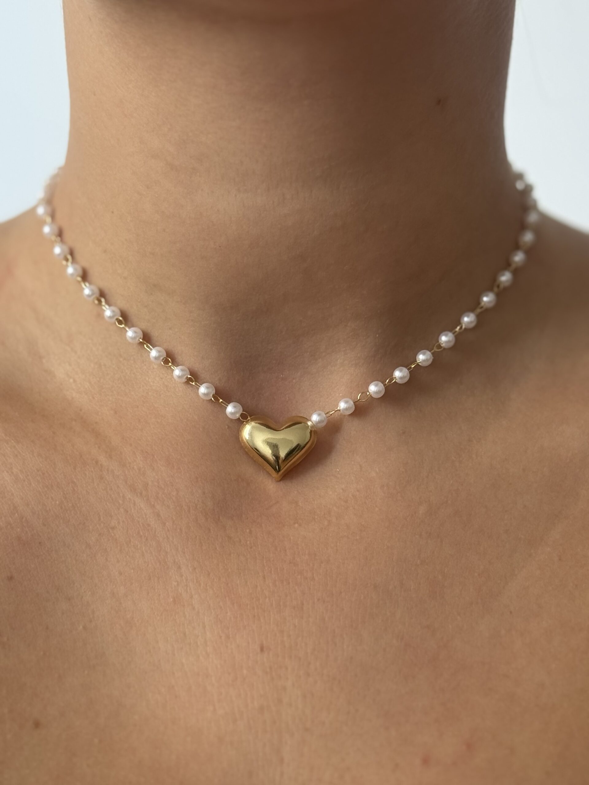 COLAR PÉROLAS SEMIJOIA