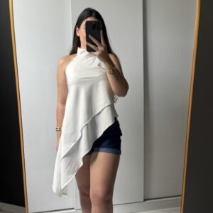 BLUSINHA ASSIMÉTRICA
